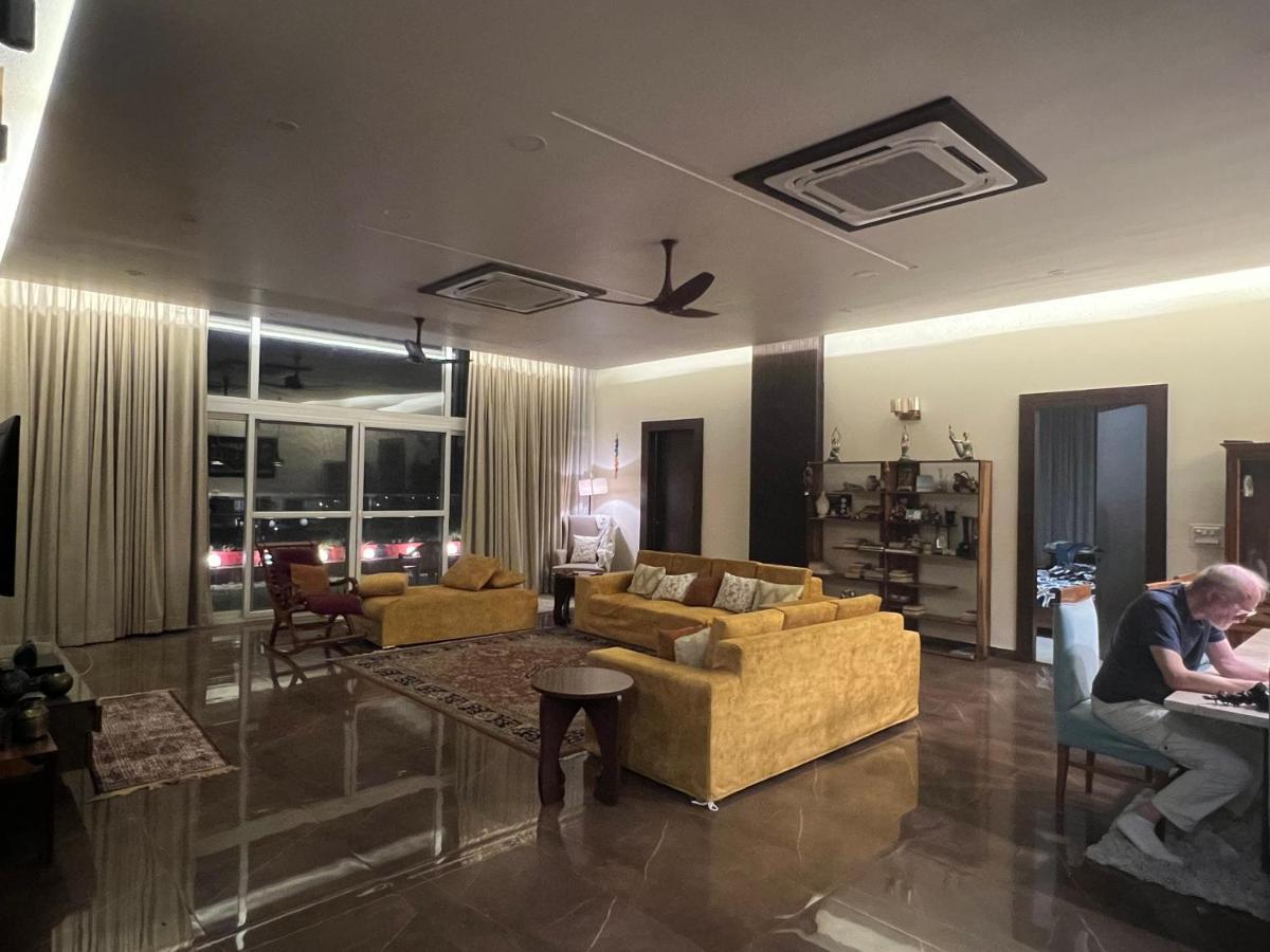 Luxury Penthouse With Taj Mahal View Lägenhet Agra  Exteriör bild